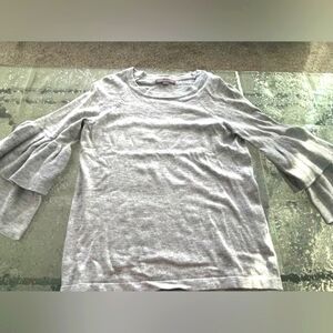 Metric Grey Crewneck Sweater With Ruffle Belle‎ Sleeves Size Small